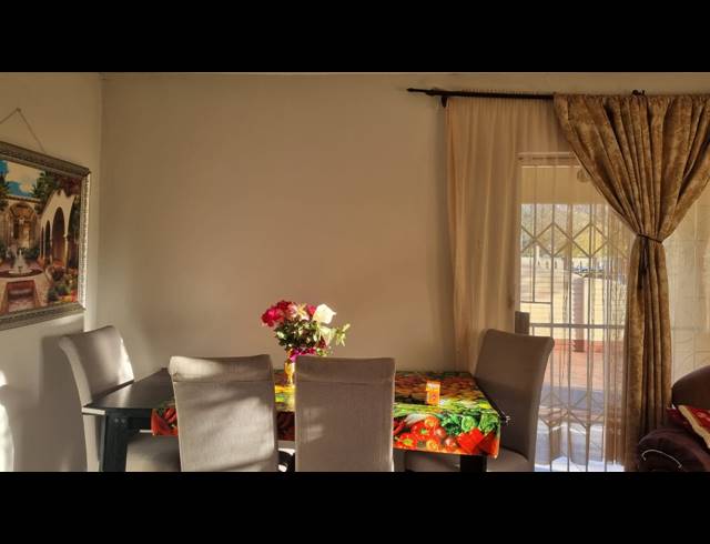 3 BEDROOM HOUSE FOR SALE IN FERNWOOD